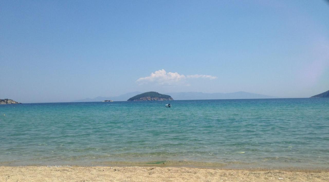 Aegean Seabreeze Leilighet Nea Iraklitsa Eksteriør bilde